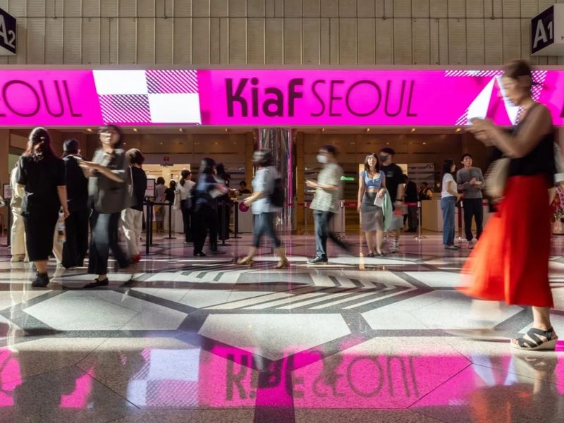 Six Directors Share Artwork Highlights at Frieze and Kiaf Seoul 2024