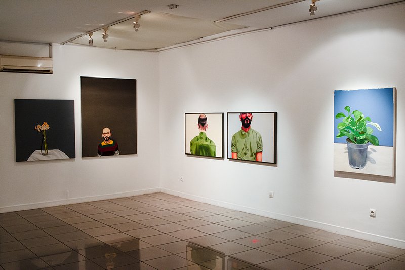 Cordon off (a place to be crowded out), installation view