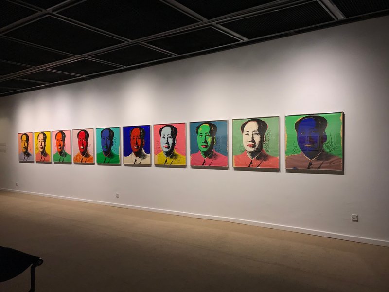 Persona, Installation view.