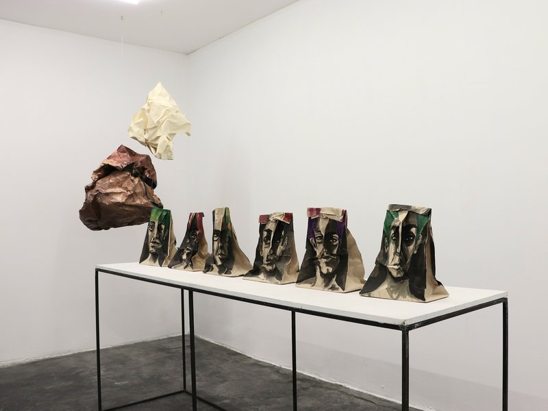 Hidden Curtains, Apparent Curtains, installation view