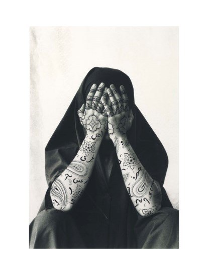 Shirin Neshat, Stripped, 1995