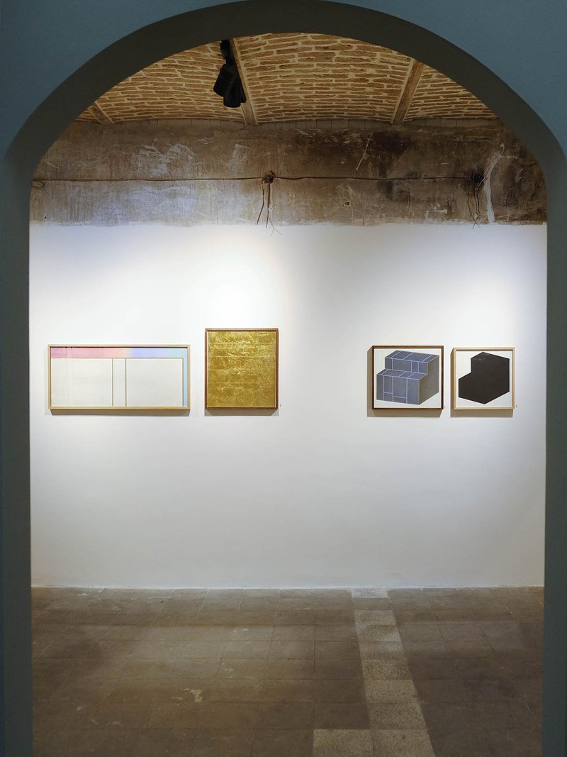 اتاق مشرف به تالار، نمای چیدمان