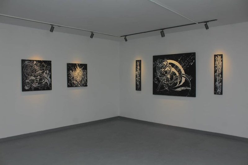 Tiamat, installation view