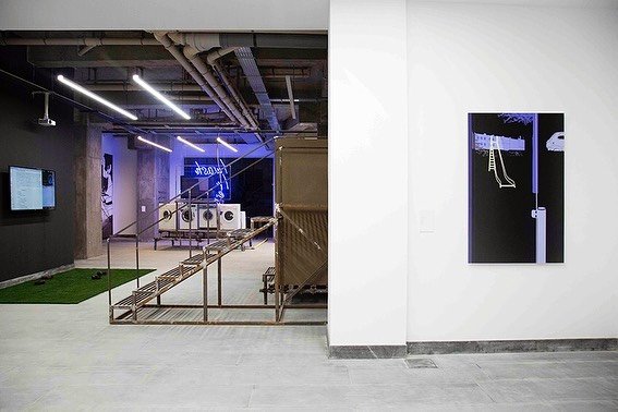 Pop-Up Clouds, installation view