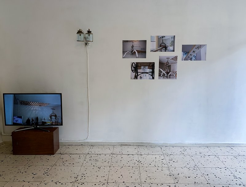 تصاویر پاک شده از اثری درباره پاکسازی تاریخی، نمای چیدمان