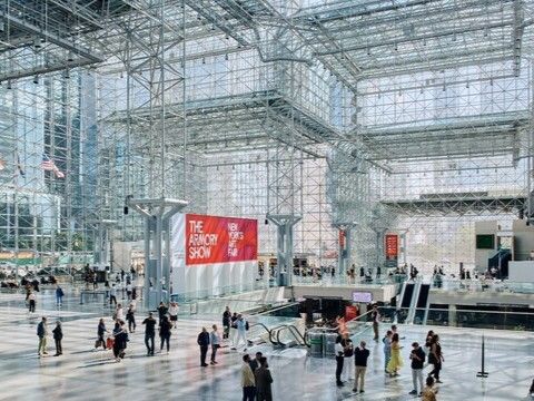 شرکت‌کنندگان آرمِری شو نیویورک 2025 
