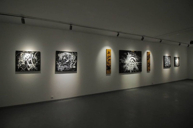 Tiamat, installation view