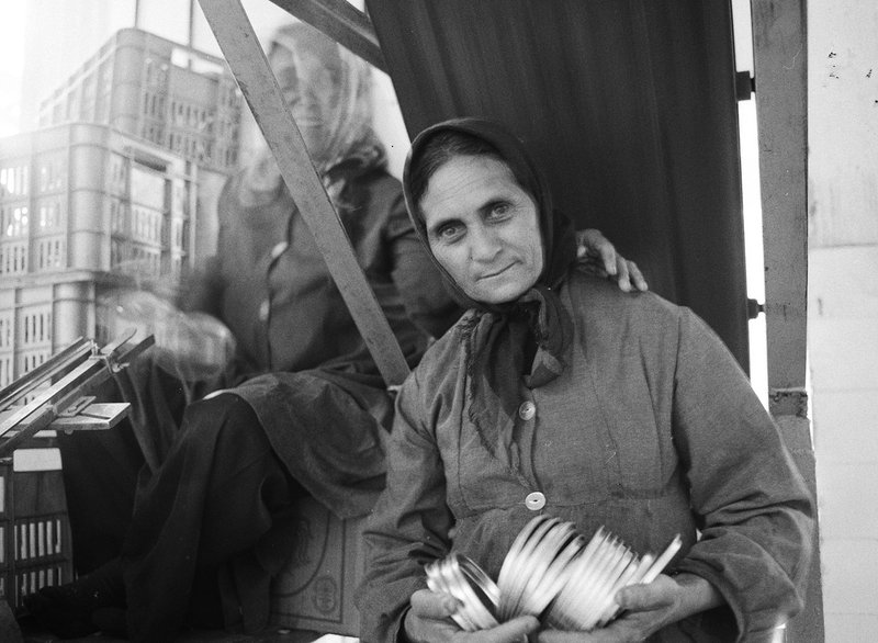 مهشید نوشیروانی، بدون عنوان، 1358