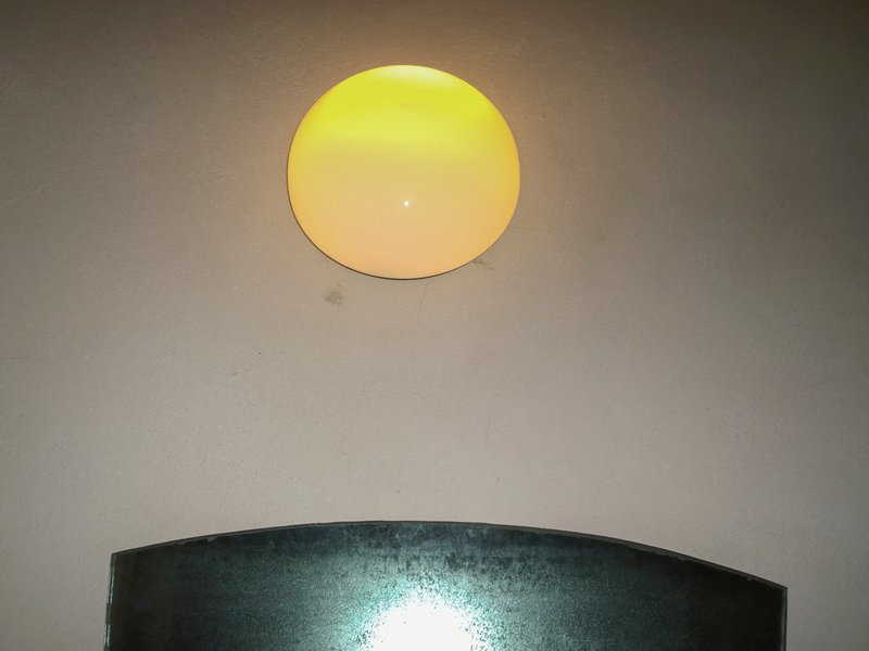 Mehran Mohajer, Lamp and Mirror, 2014