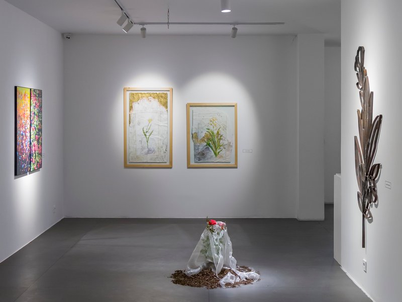 The Poems of Silent Gardeners, installation view