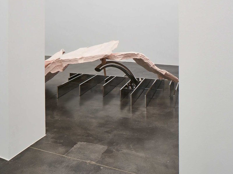 Modele Vivant (Se Ployant), installation view