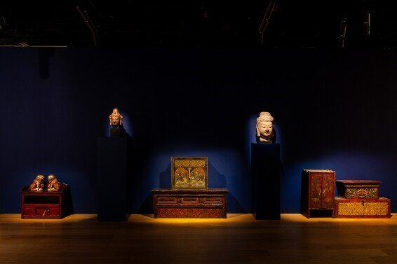 Ten Thousand Things and One Suchness, installation view