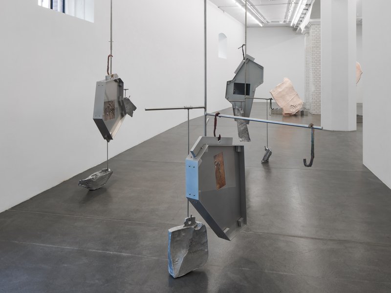Modele Vivant (Se Ployant), installation view