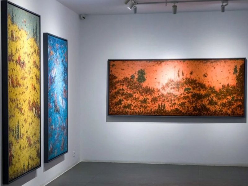 Persian Suite, installation view